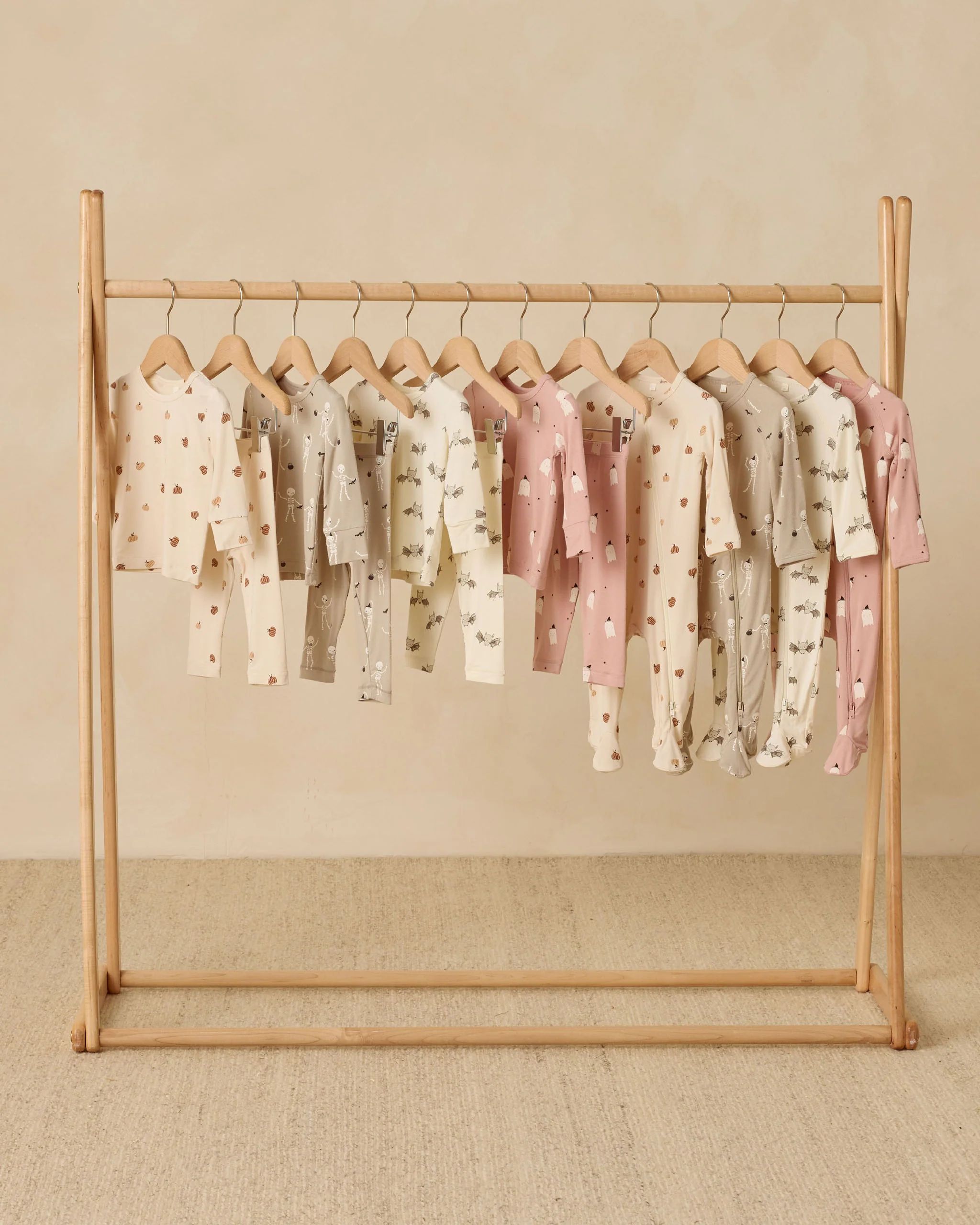 Bamboo Pajama Set Pumpkins - Image 6