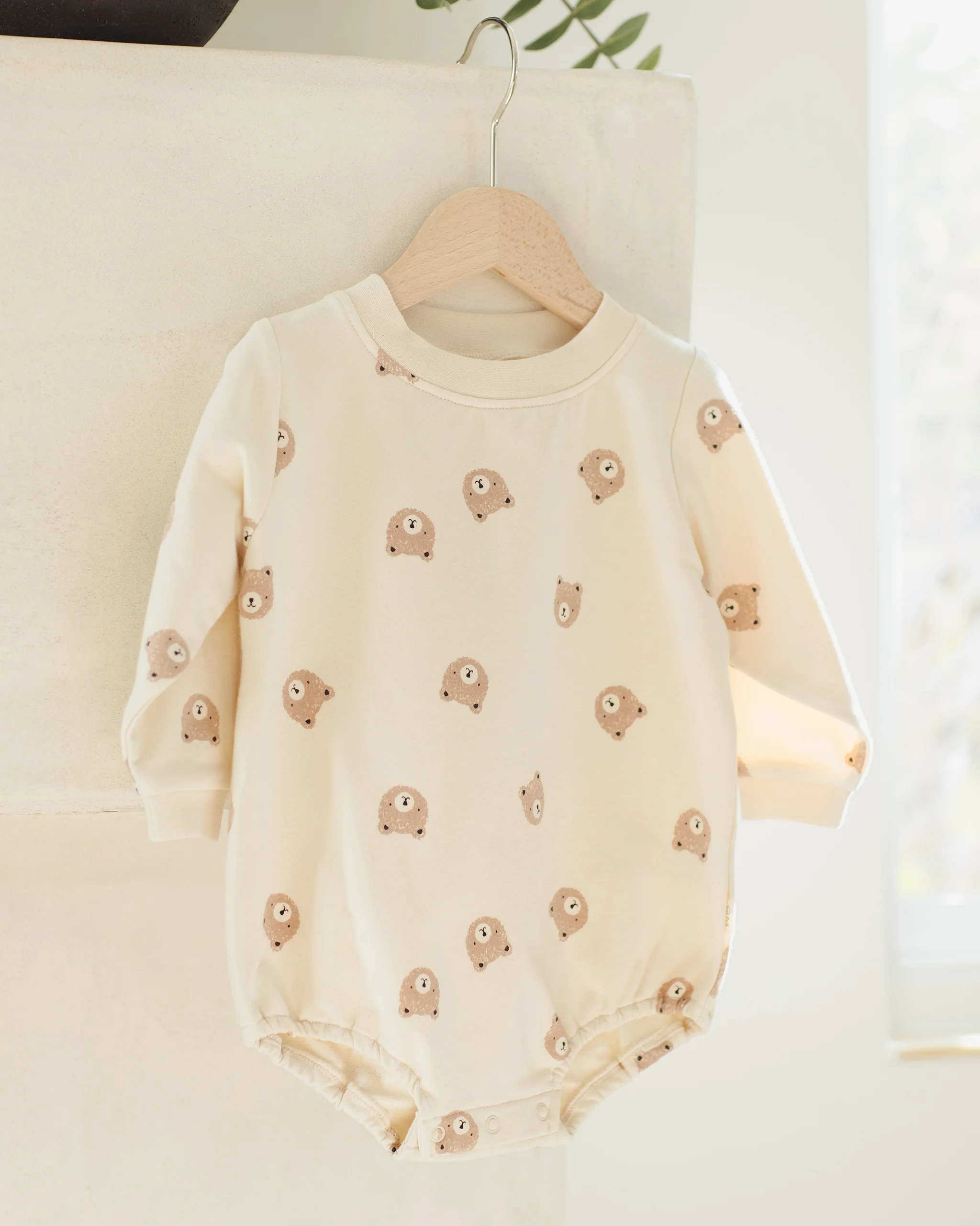 Crewneck Bubble Romper Brown Bear - Image 3