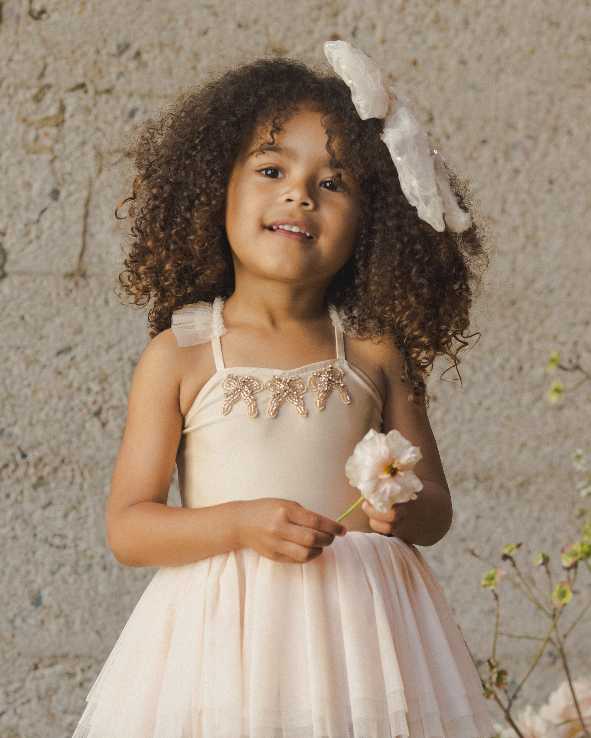Everly Bow Antique - Image 2