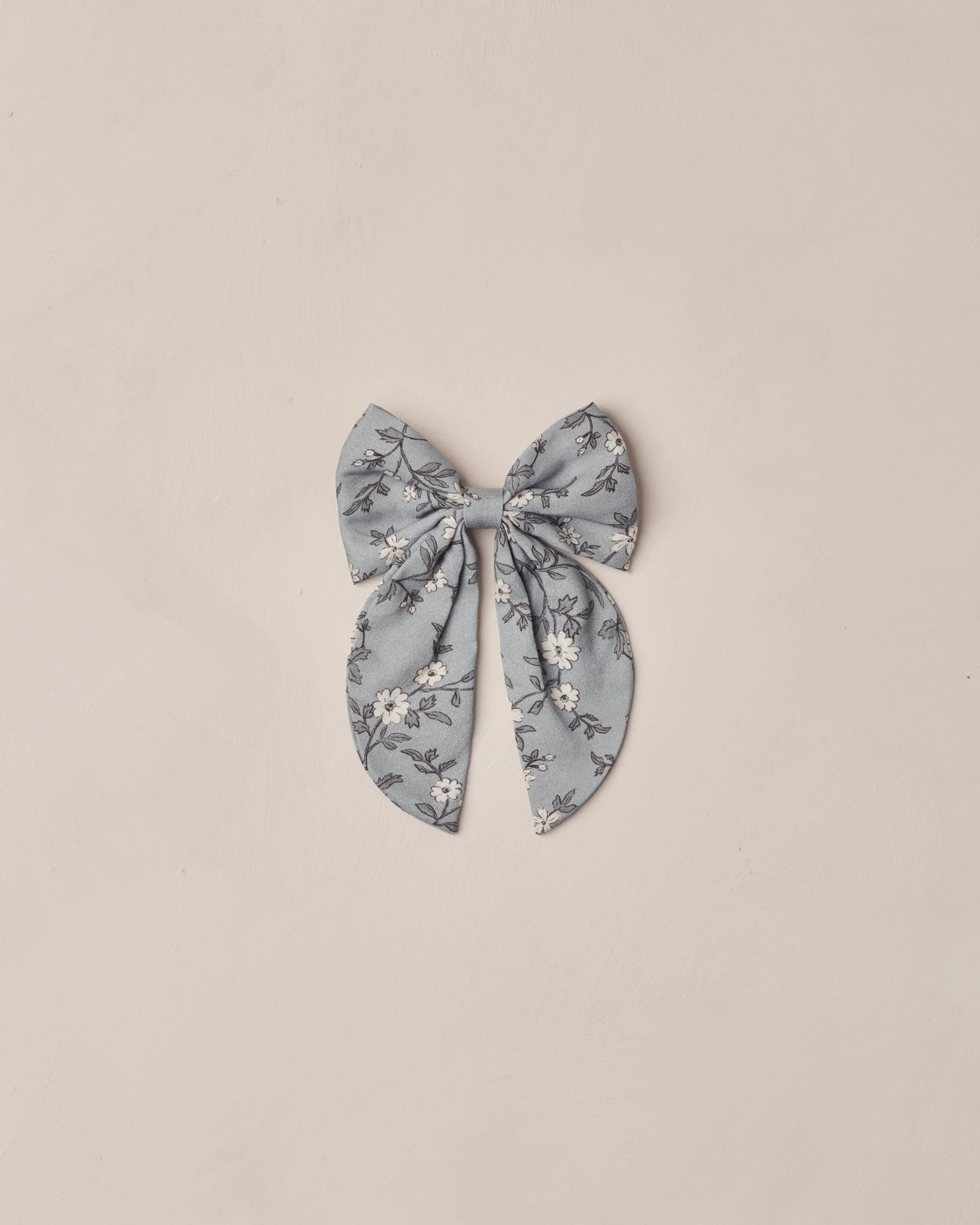 Everly Bow French Blue Floral