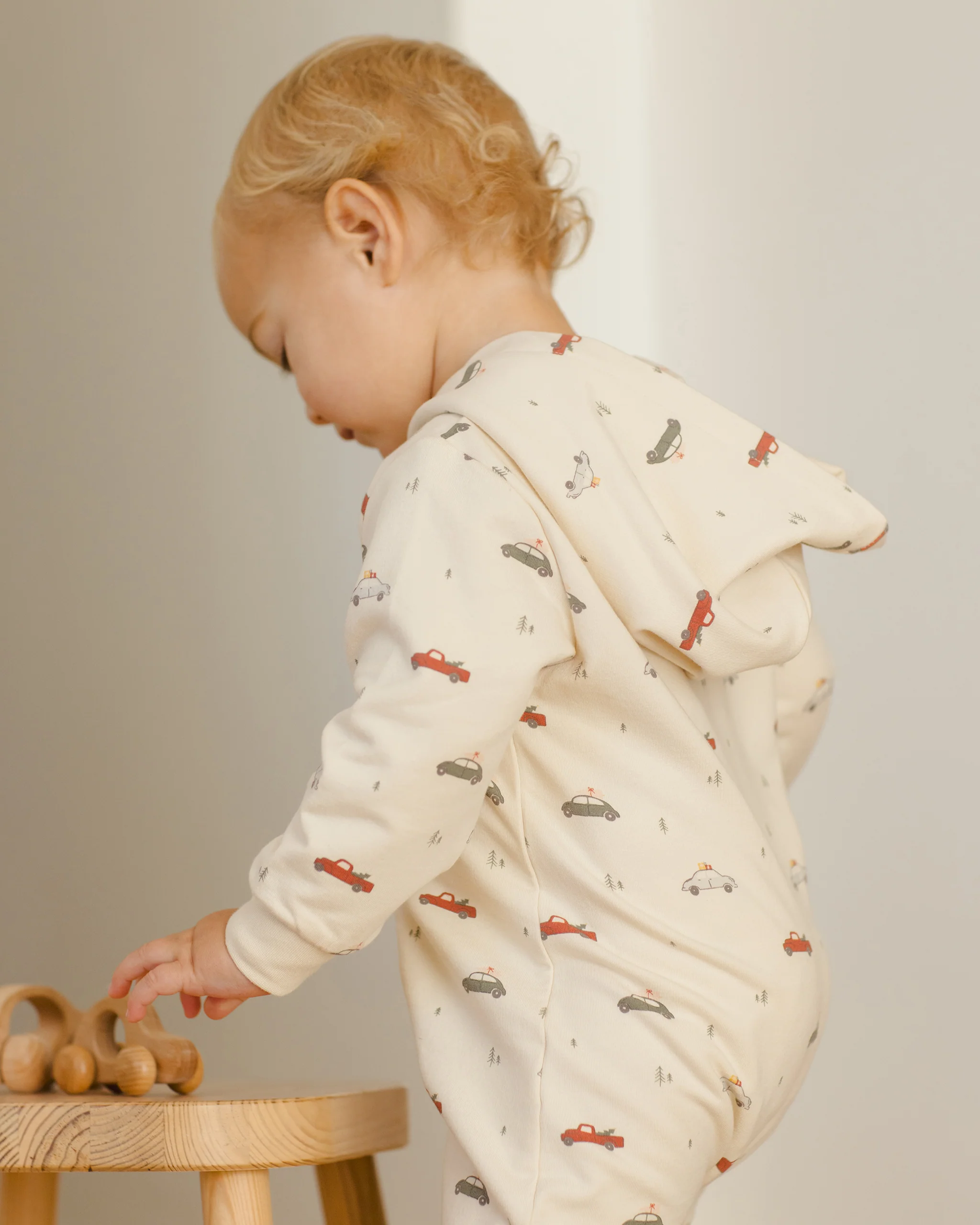 Hooded Jumpsuit Cars - Image 5