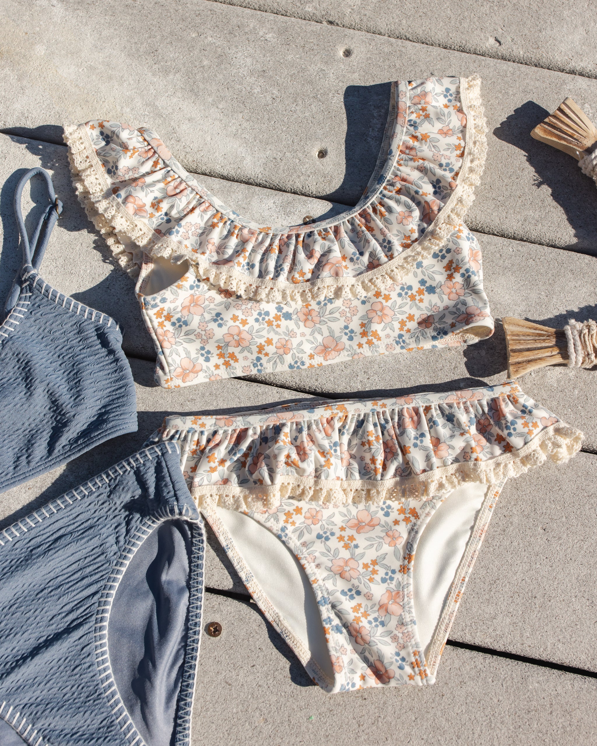 Margot Bikini Flower Field - Image 2