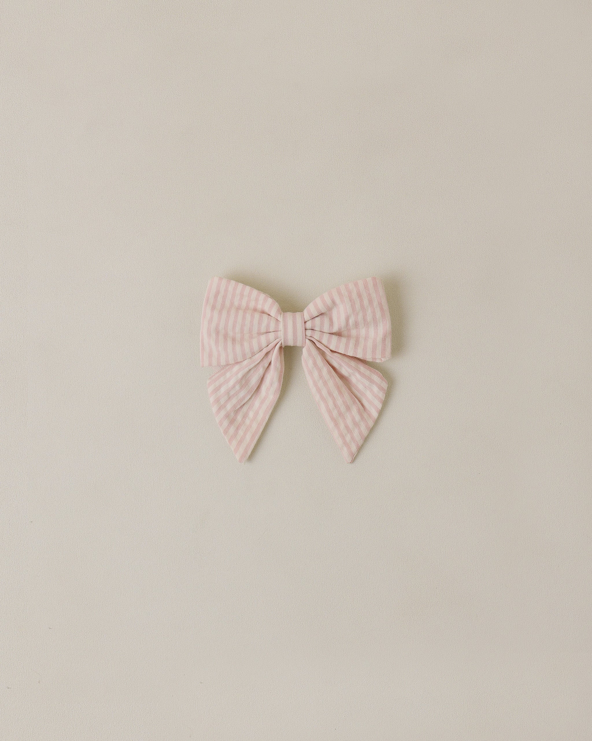 Norah Bow Petal