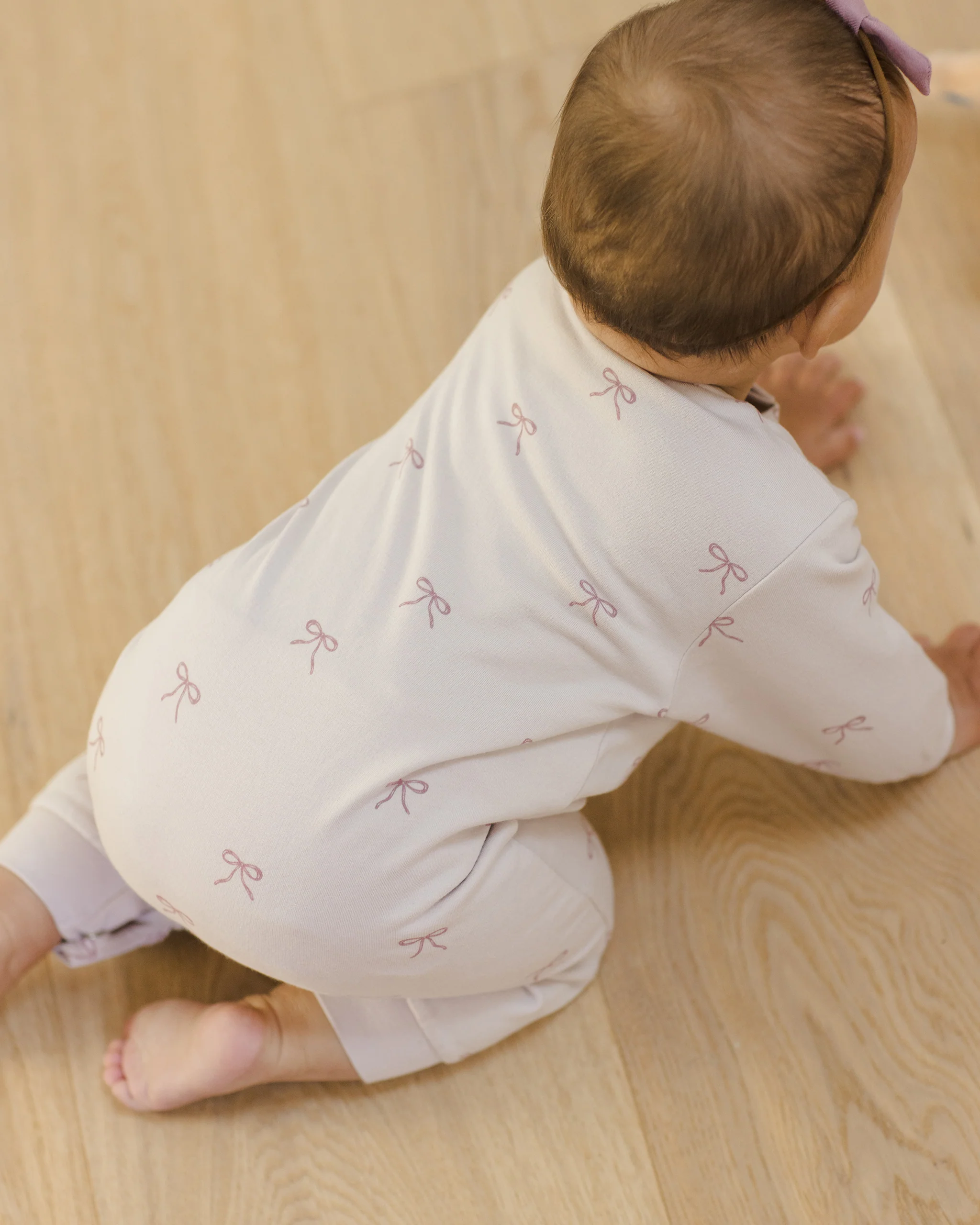 Relaxed Fleece Jumpsuit Bows - Image 3