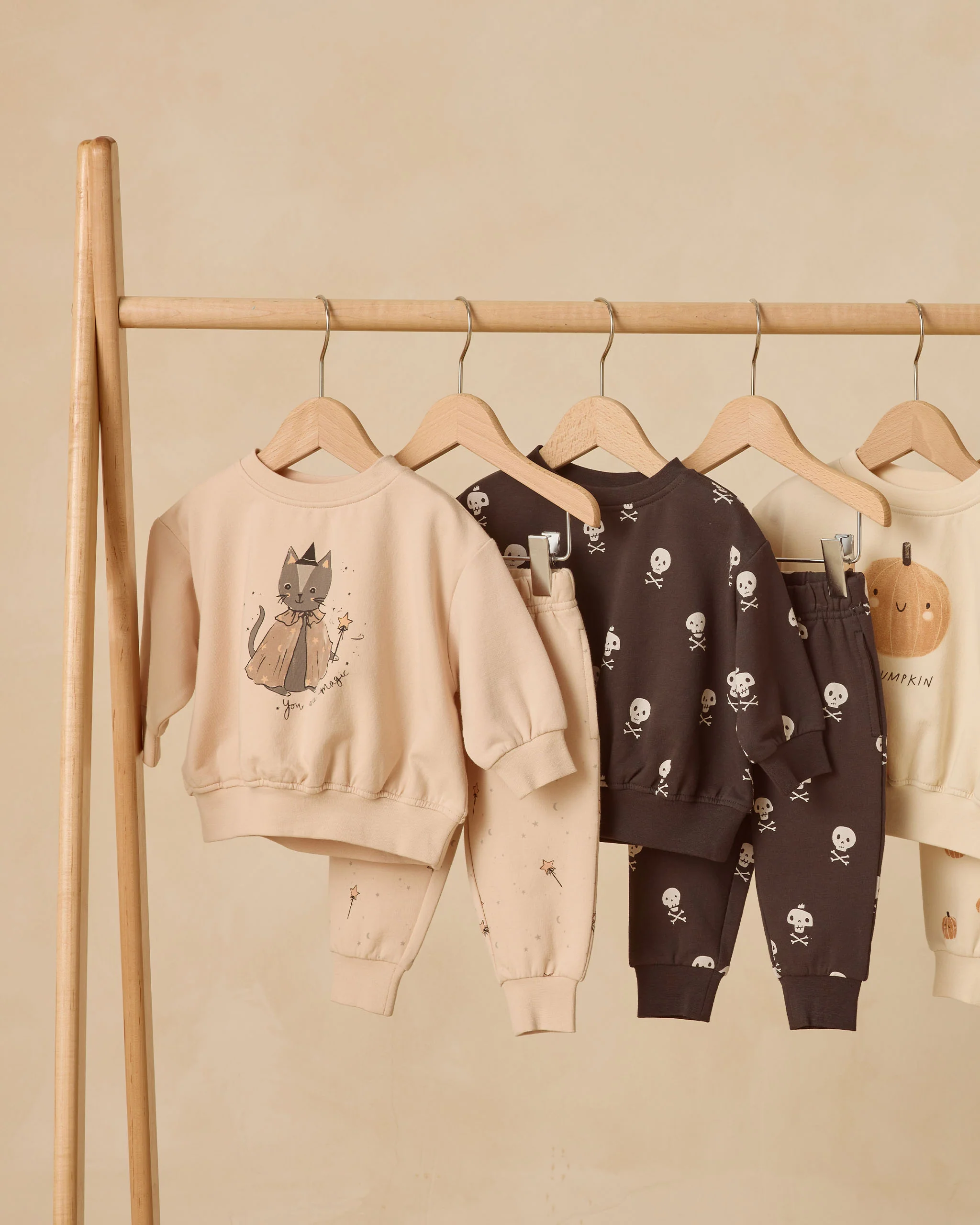 Relaxed Fleece Sweatshirt Magic Cat - Image 3