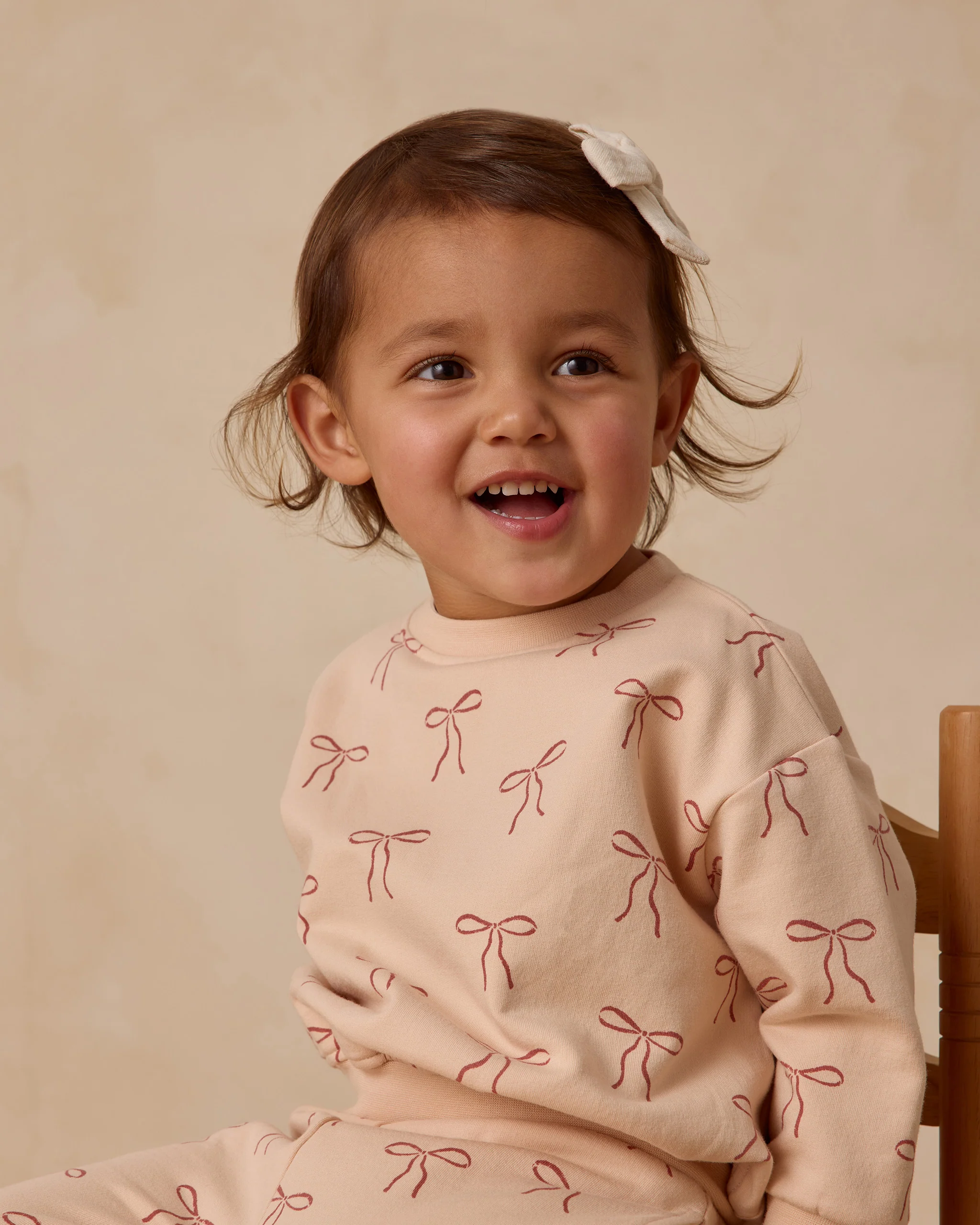 Relaxed Fleece Sweatshirt Red Bows - Image 2