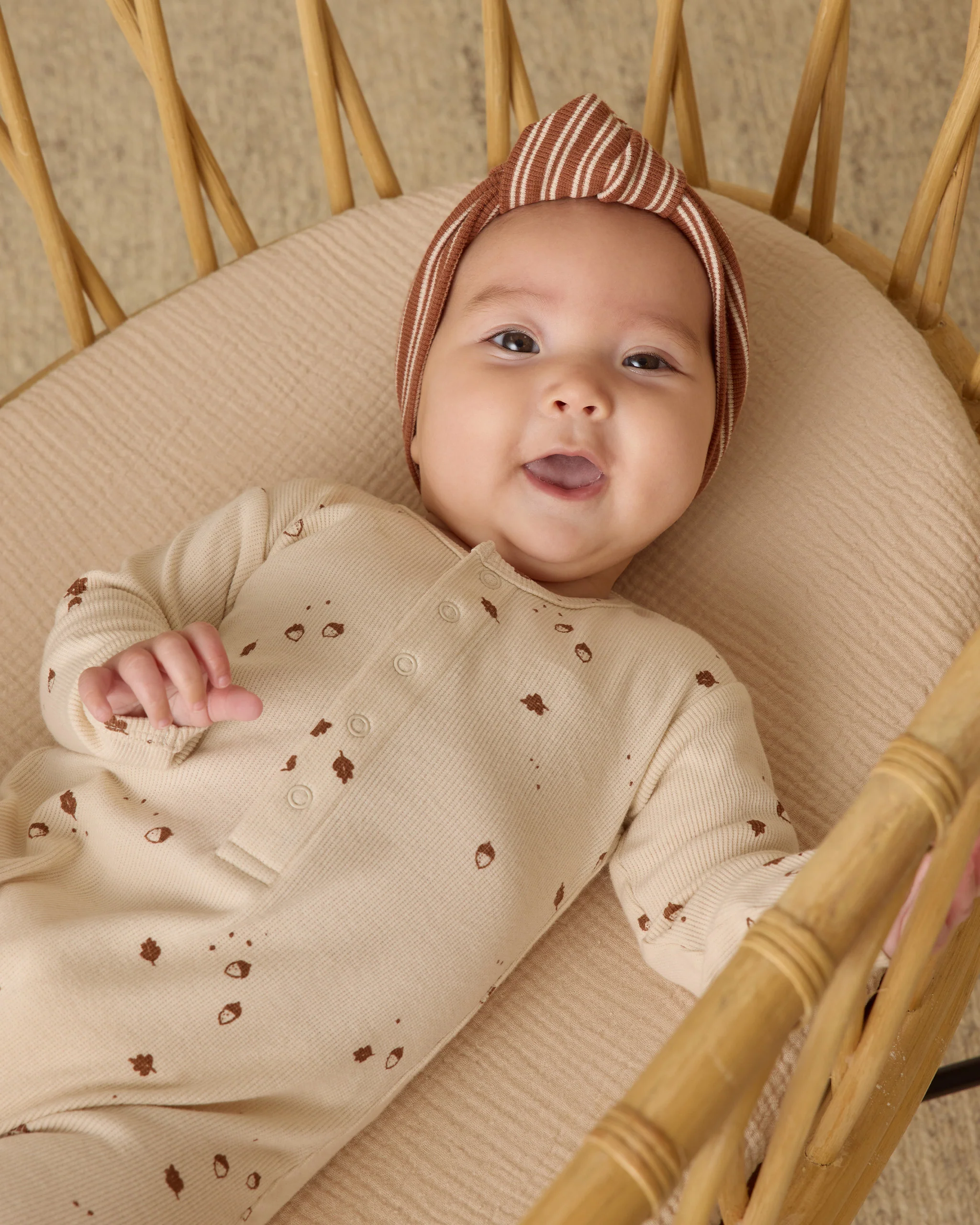 Ribbed Knotted Headband Cedar Micro Stripe - Image 2