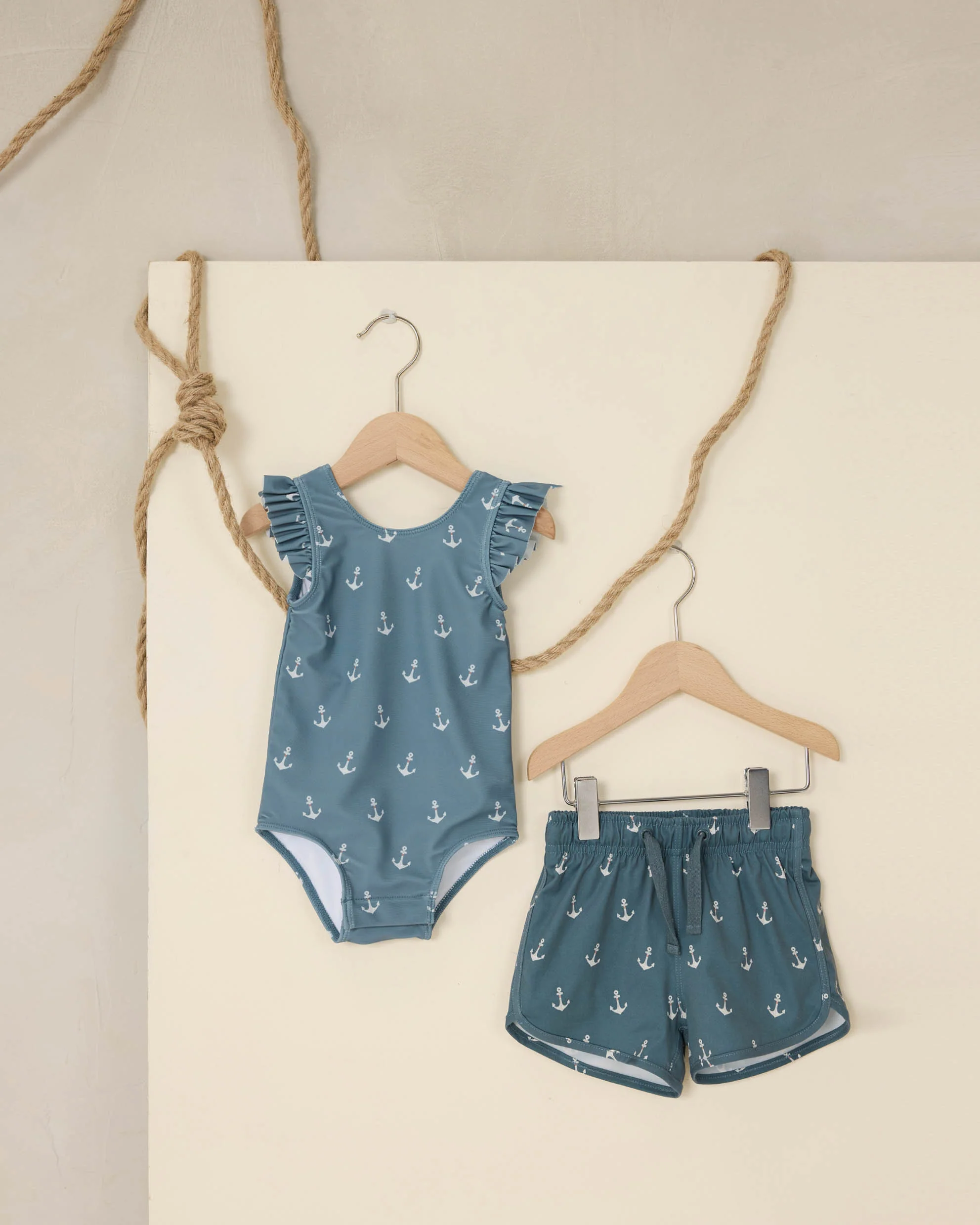 Scoop Back Onepiece Anchors - Image 3