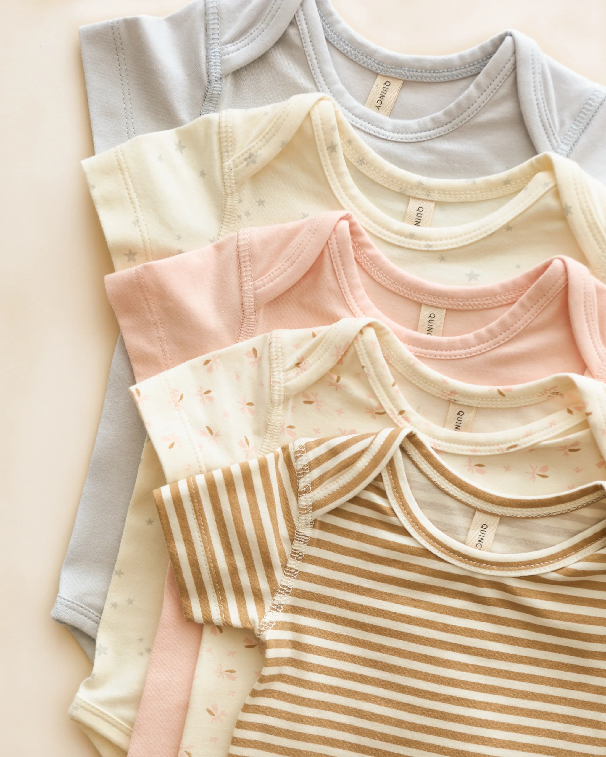 Short Sleeve One-Piece Fleur - Image 6