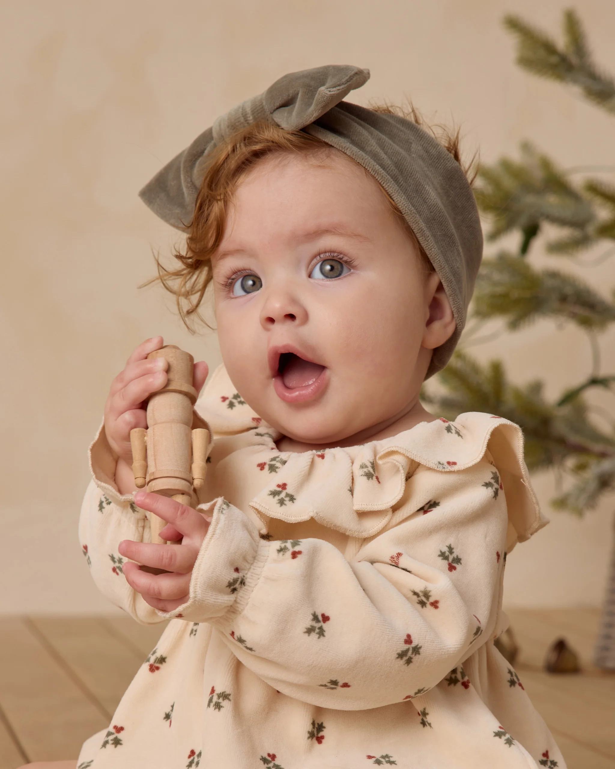 Velour Bow Headband Forest - Image 2