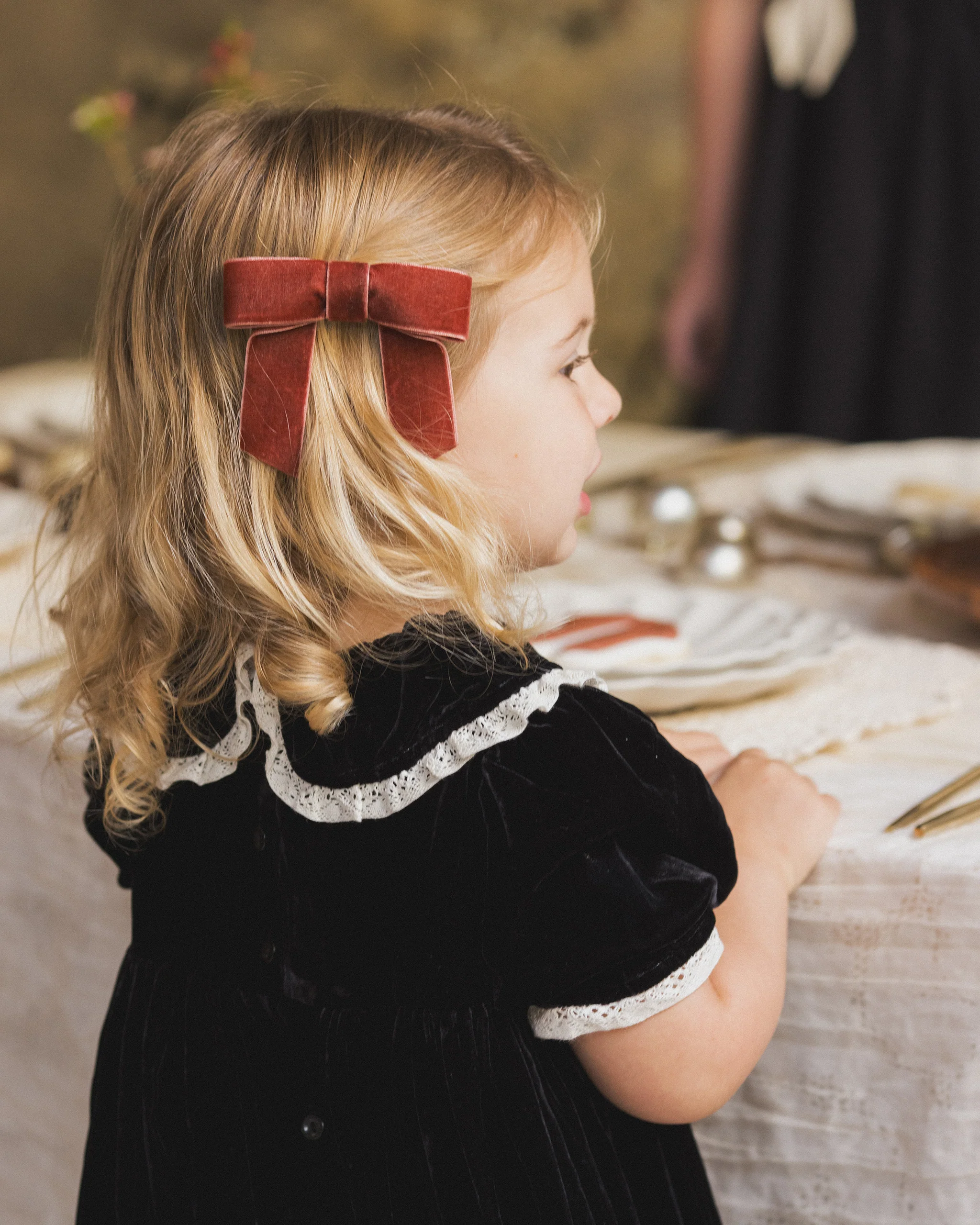 Velvet Bow Ruby - Image 5