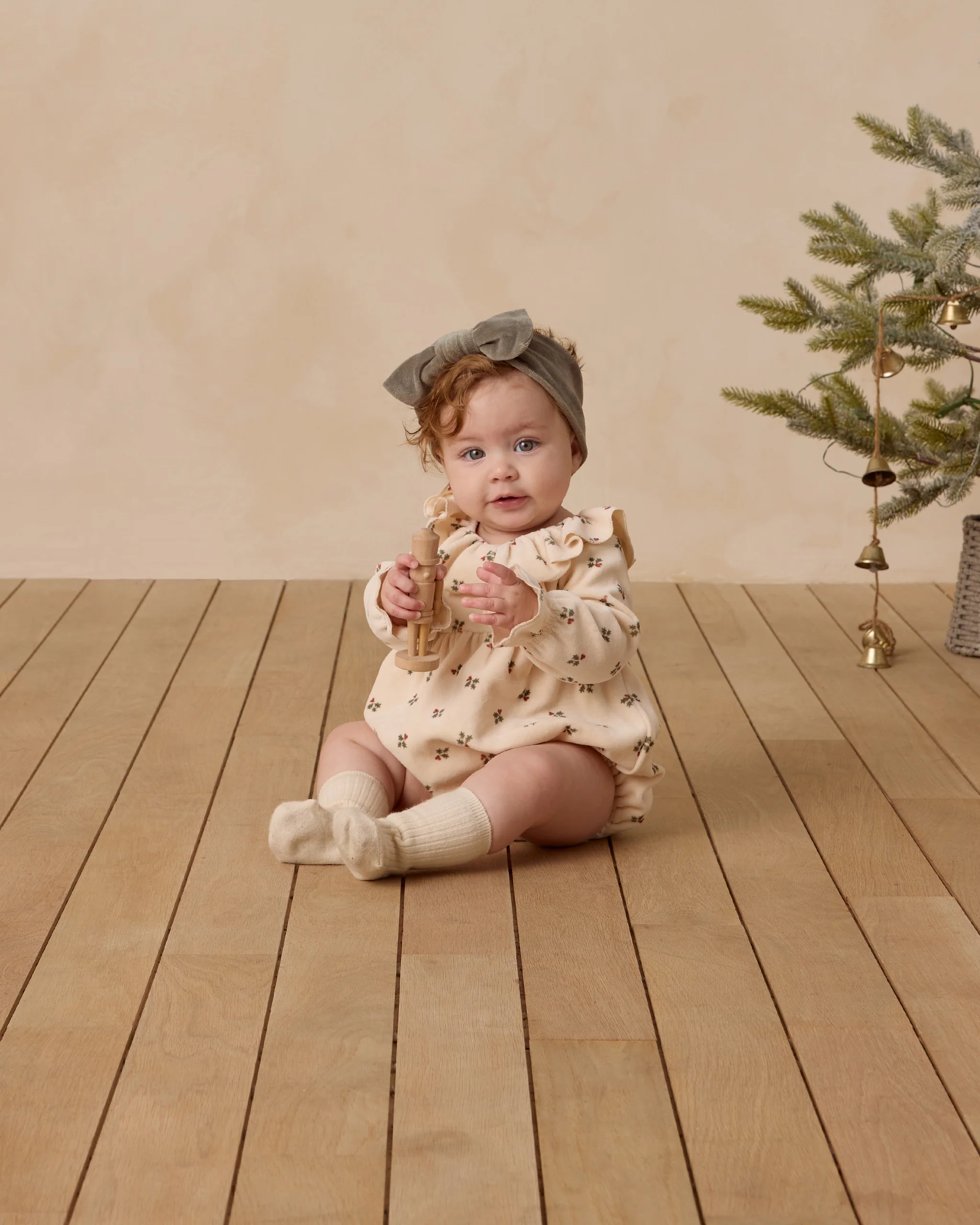Wendy Romper Holly Berry - Image 3