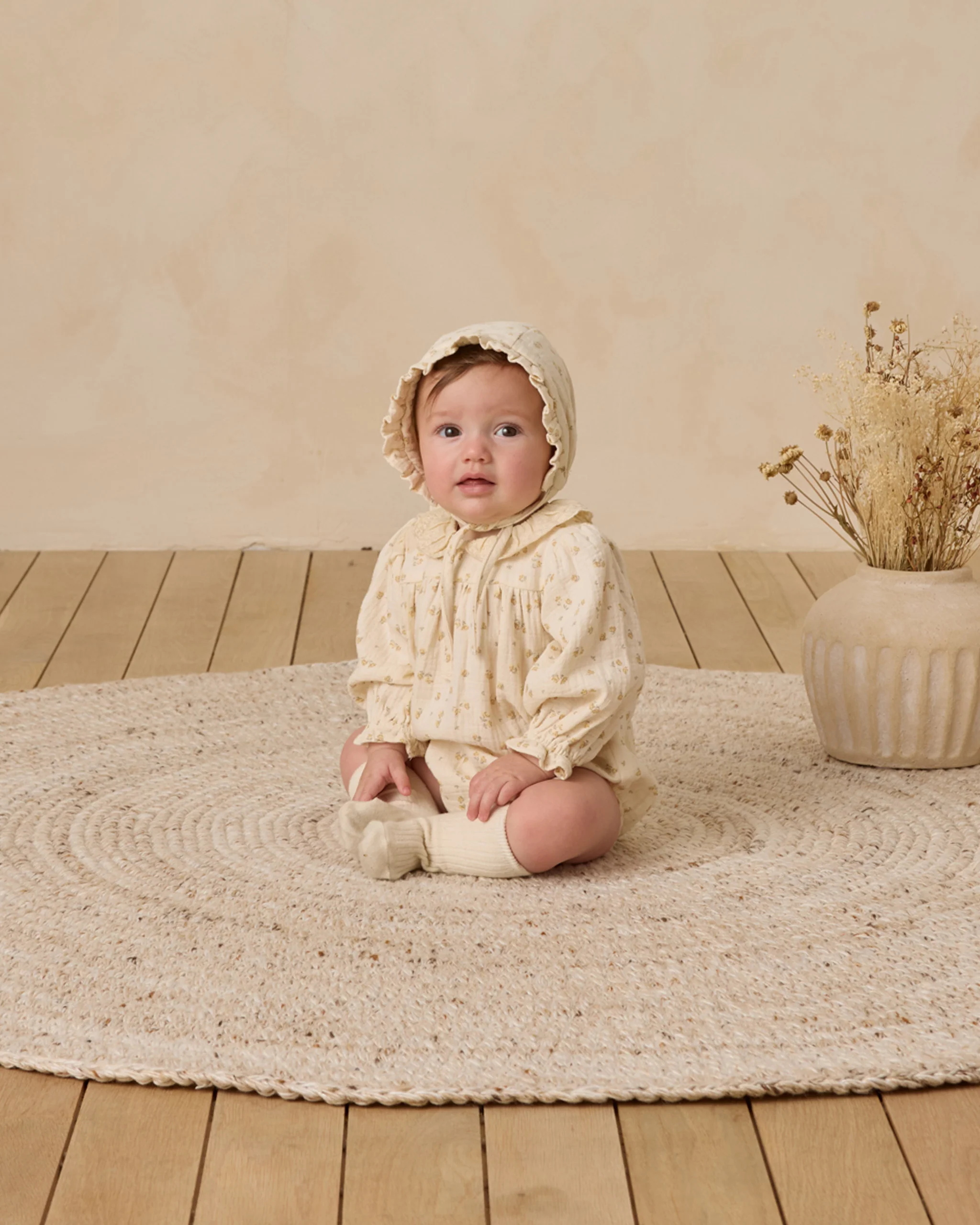 Woven Ruffle Bonnet Golden Floral - Image 3