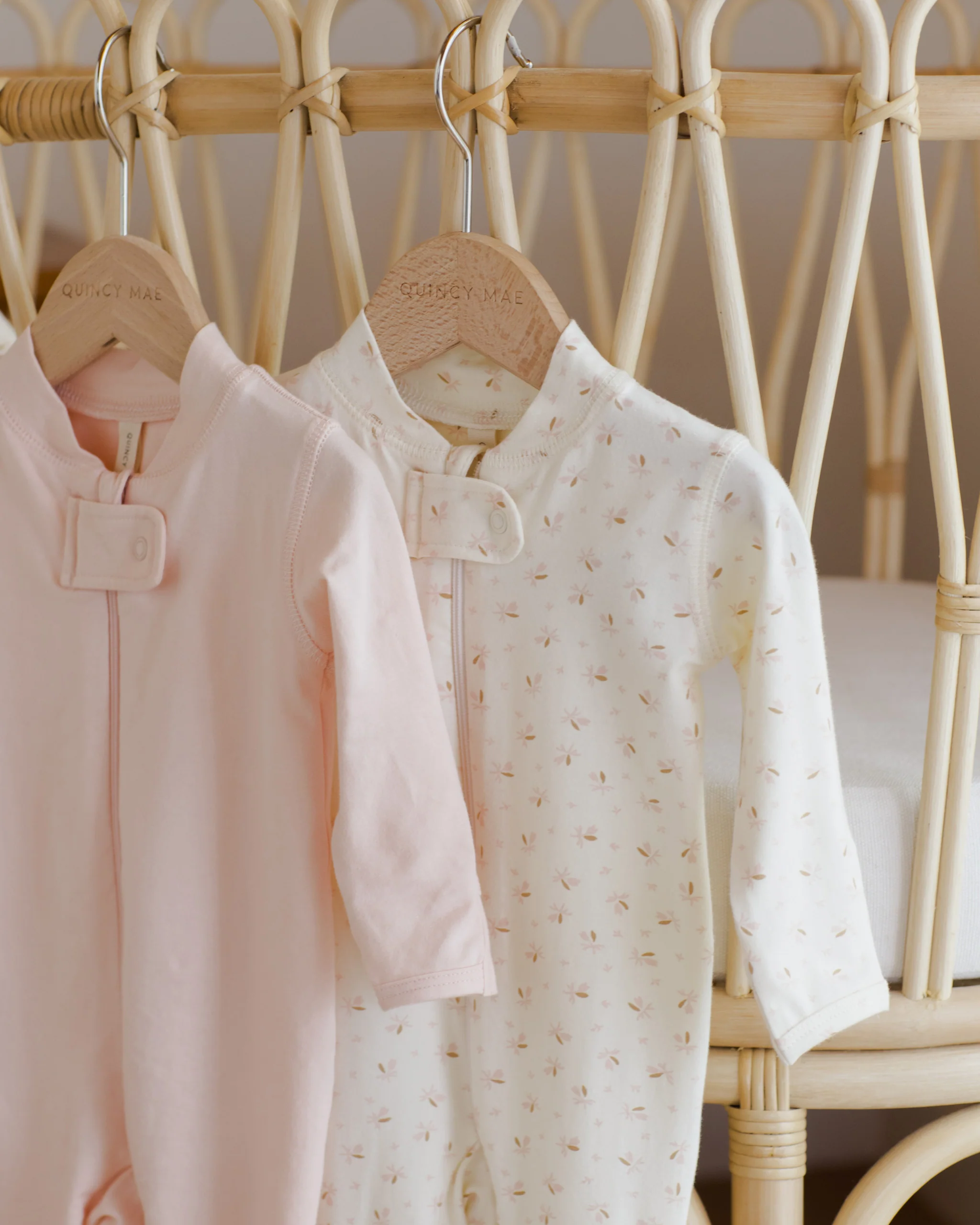 Zip Longsleeve Sleeper Footie Fleur - Image 4
